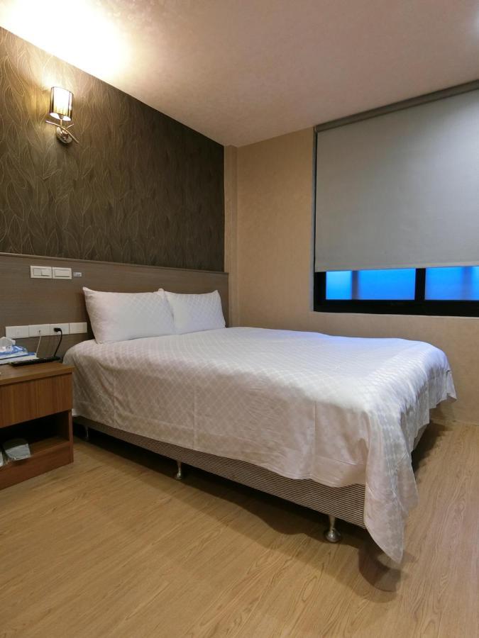 Taiwan Seven Days Boutique Hotel Taipé Exterior foto