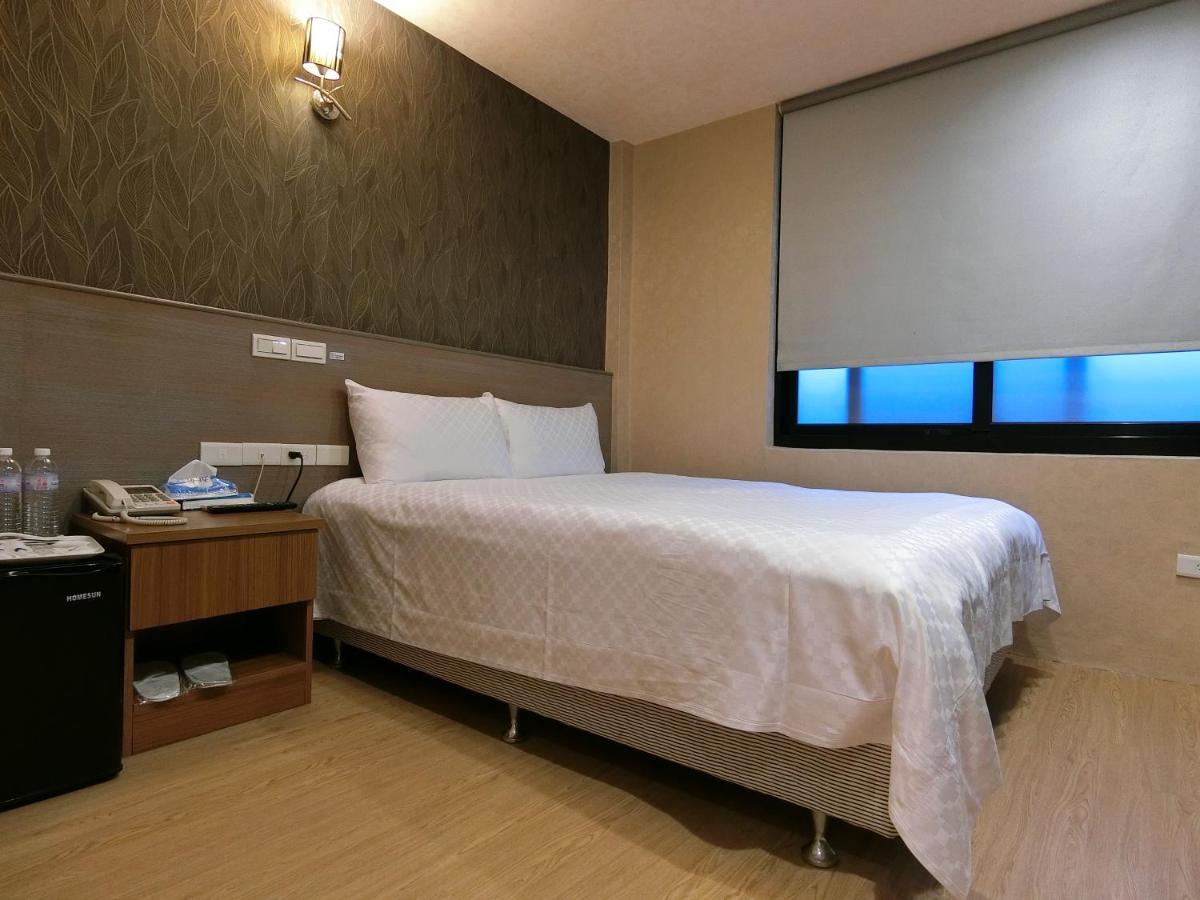Taiwan Seven Days Boutique Hotel Taipé Exterior foto